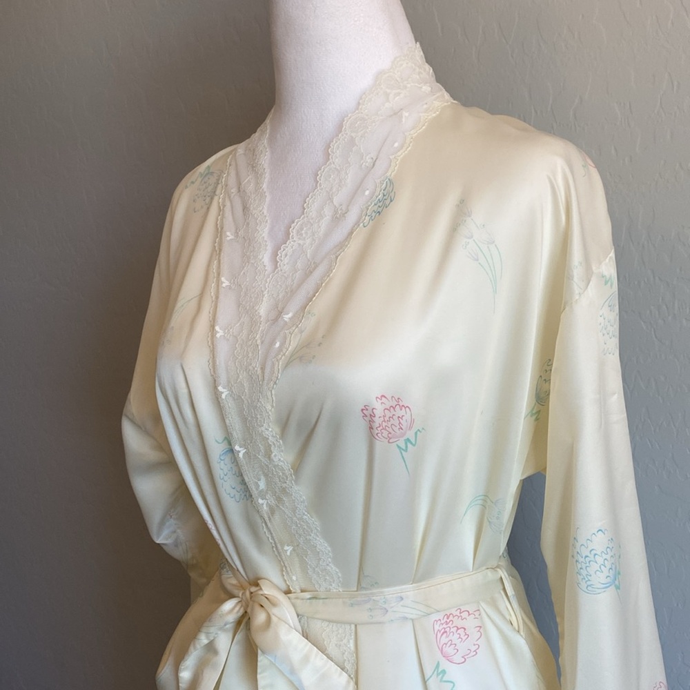 Vintage Givenchy robe size‎ small